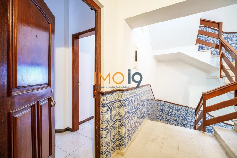 Apartamento T2 para Venda em São Mamede Foto 19