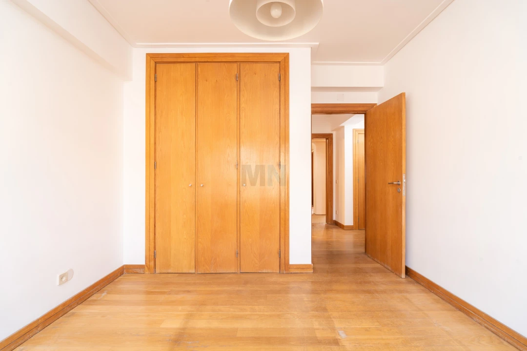 Apartamento T4 para Venda em Sé Nova, Santa Cruz, Almedina e São Bartolomeu Foto 14