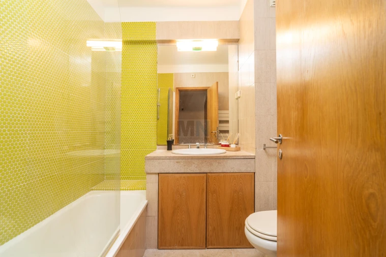 Apartamento T4 para Venda em Sé Nova, Santa Cruz, Almedina e São Bartolomeu Foto 15