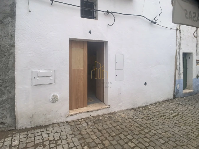 Moradia T1 para Venda em Borba (Matriz) Foto 3