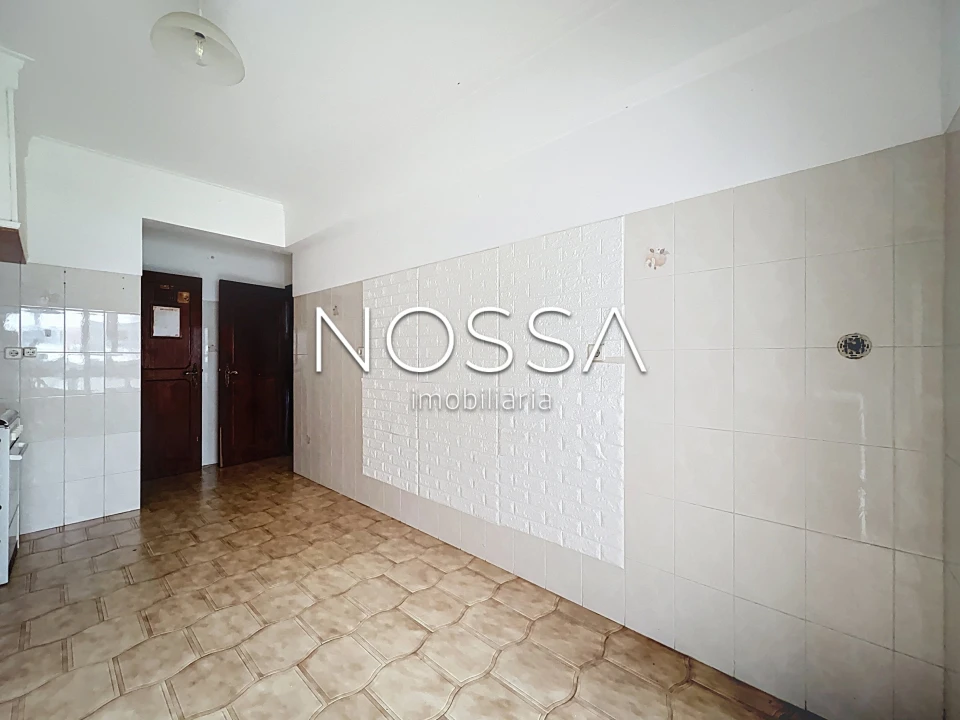 Apartamento T2 para Venda em Rio de Mouro Foto 12