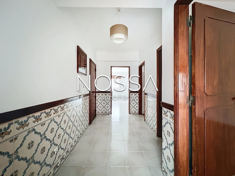 Apartamento T2 para Venda em Rio de Mouro Foto 10