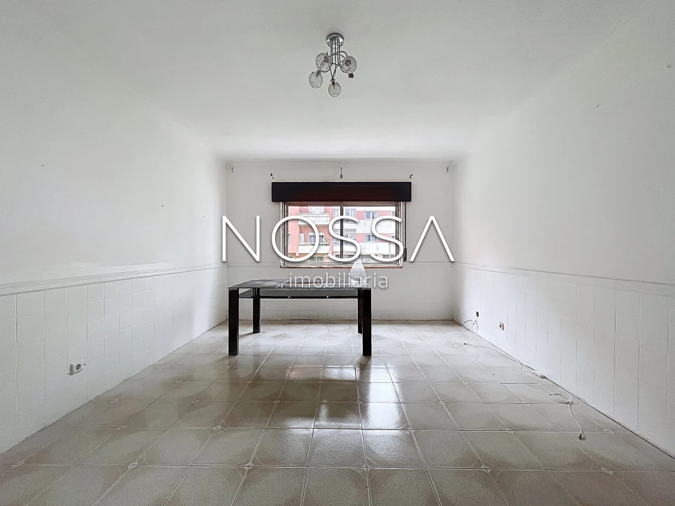 Apartamento T2 para Venda em Rio de Mouro Foto 6