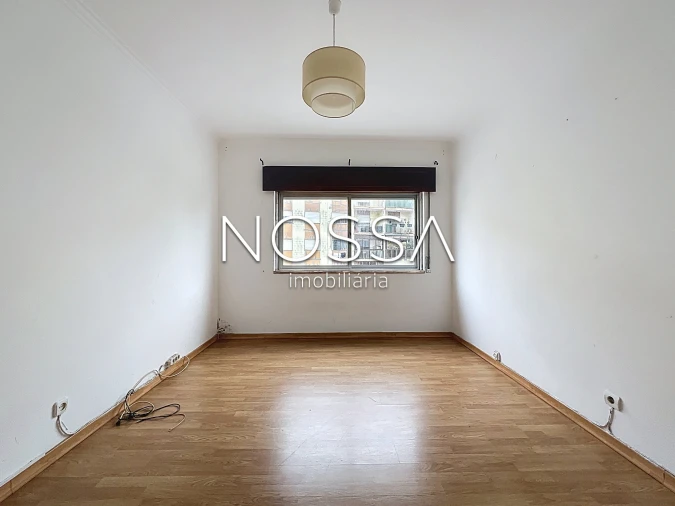 Apartamento T2 para Venda em Rio de Mouro Foto 20