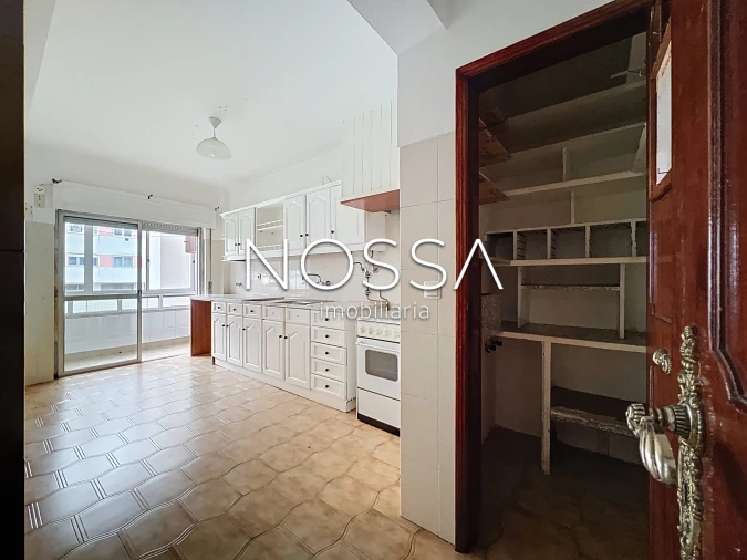 Apartamento T2 para Venda em Rio de Mouro Foto 11