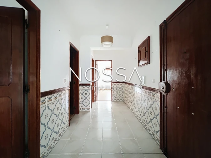 Apartamento T2 para Venda em Rio de Mouro Foto 15