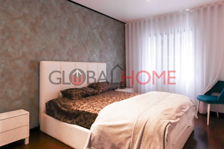 Moradia T4 para Venda em Fânzeres e São Pedro da Cova Foto 15