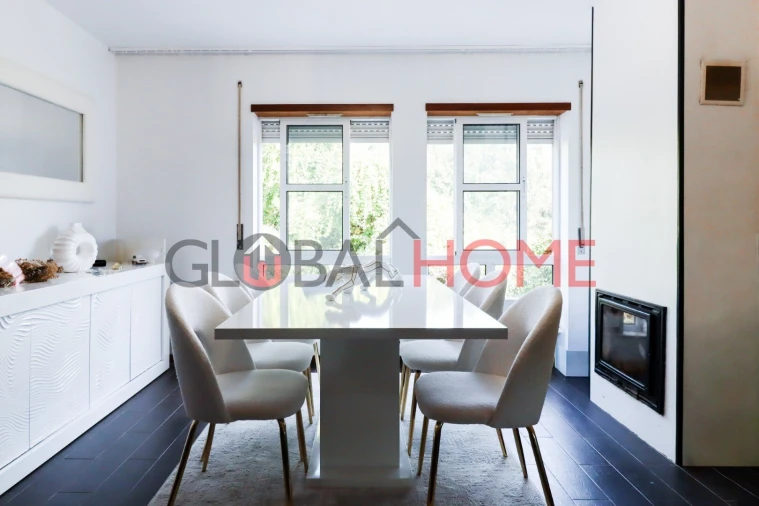 Moradia T4 para Venda em Fânzeres e São Pedro da Cova Foto 8