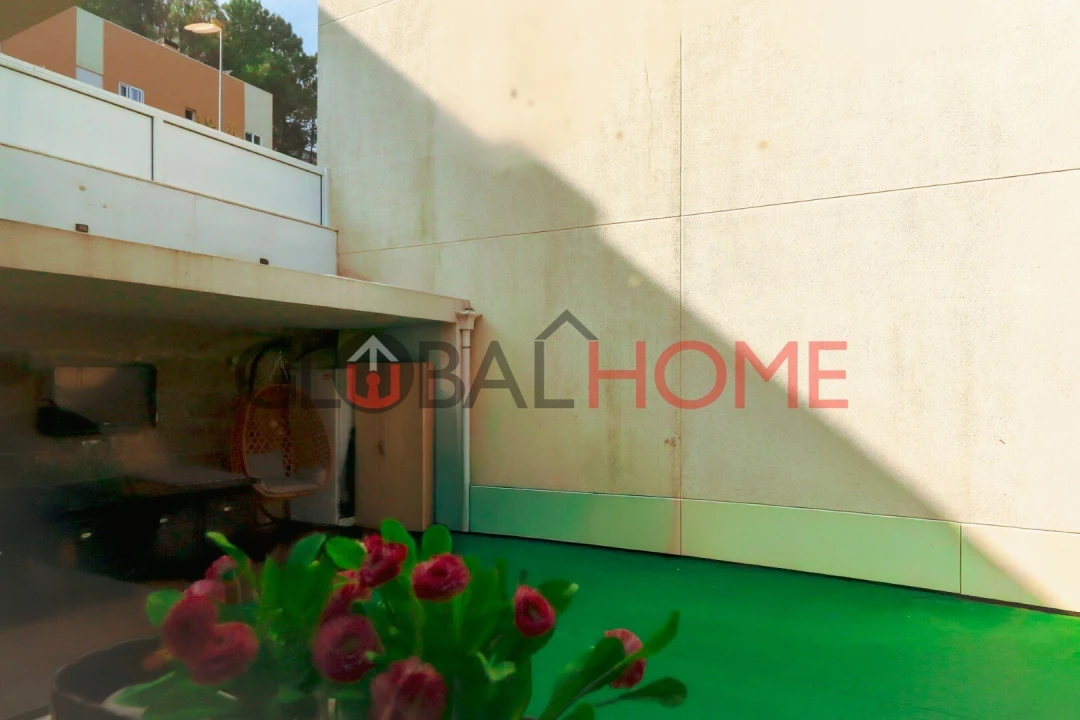 Moradia T4 para Venda em Fânzeres e São Pedro da Cova Foto 6