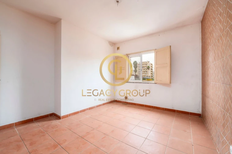 Prédio para Venda em Estômbar e Parchal Foto 7