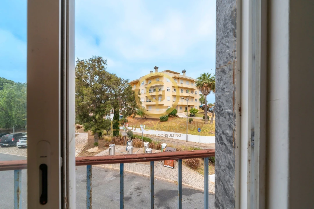 Prédio para Venda em Estômbar e Parchal Foto 20