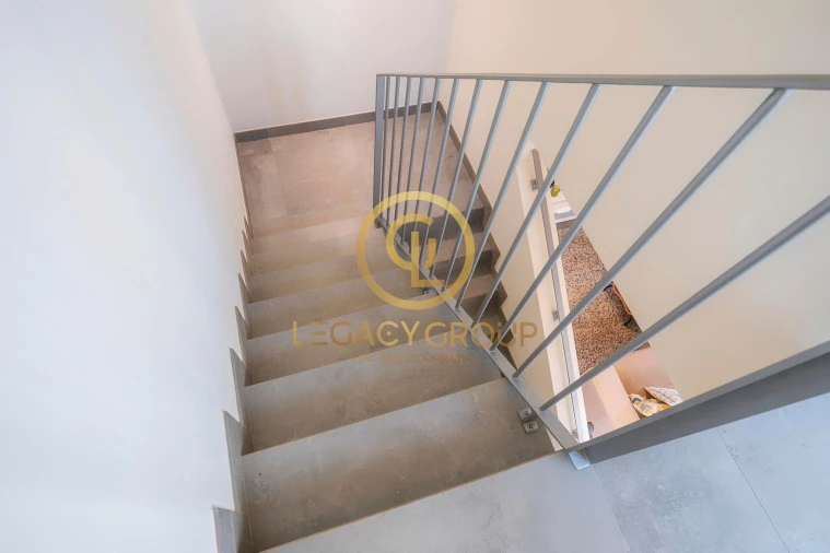 Moradia T3 para Venda em Quarteira Foto 17