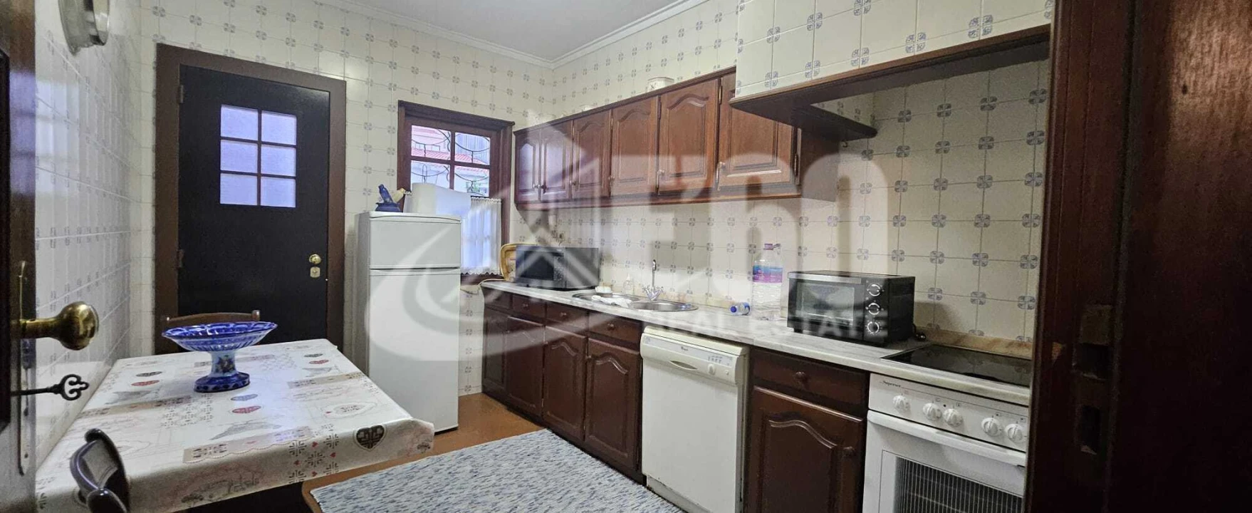 Moradia T4 para Venda em Espinho Foto 13