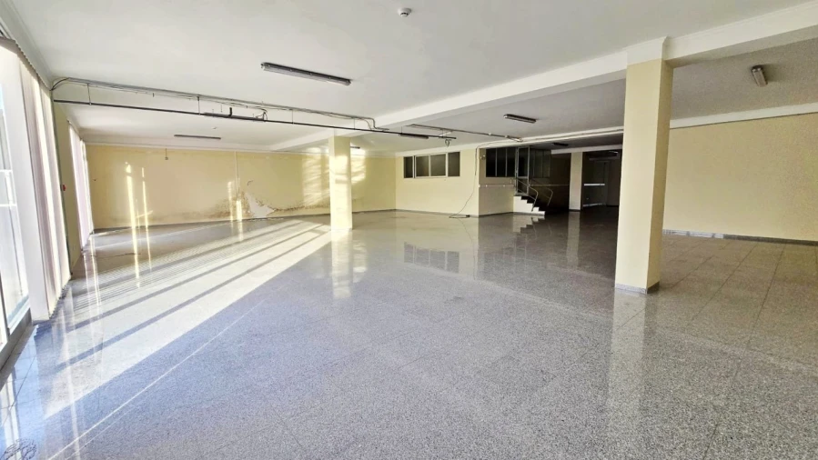 Loja para Venda em Cedofeita, Santo Ildefonso, Sé, Miragaia, São Nicolau e Vitória