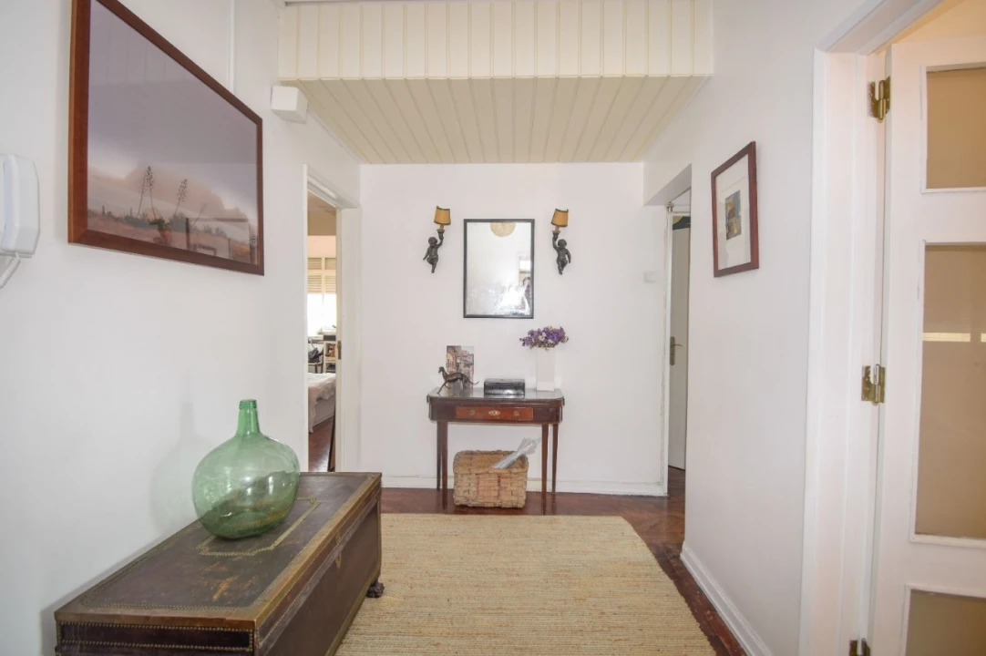 Apartamento T4 para Venda em Carcavelos e Parede Foto 12