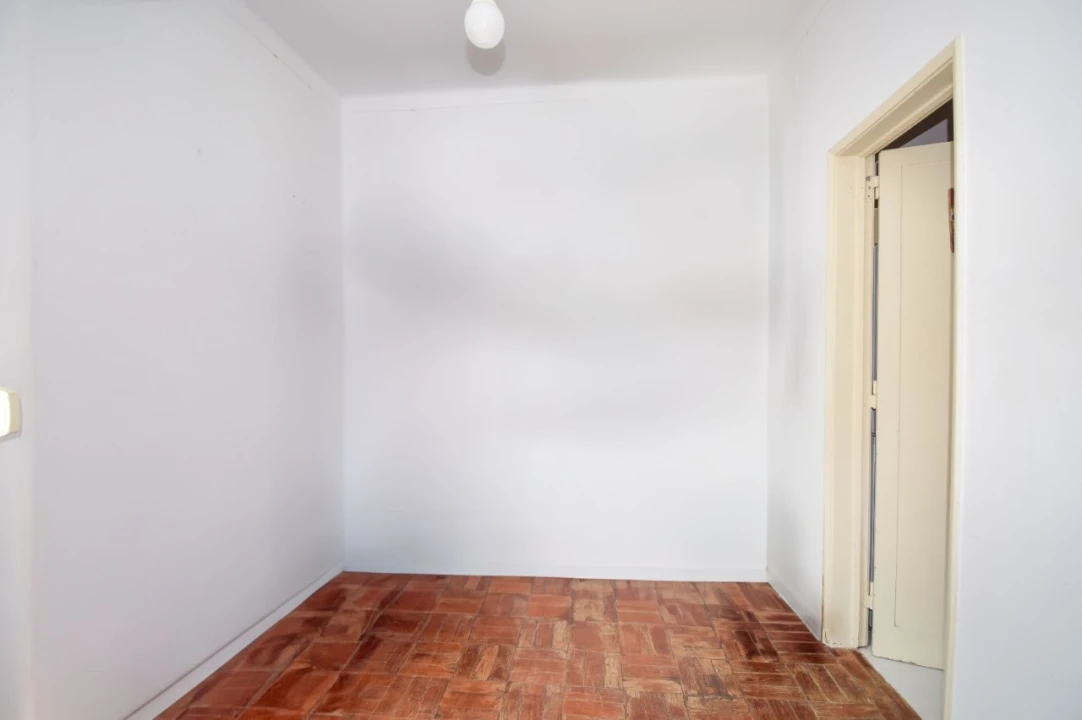Apartamento T4 para Venda em Carcavelos e Parede Foto 20