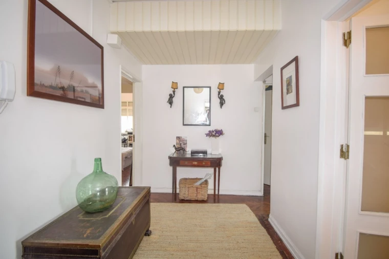 Apartamento T4 para Venda em Carcavelos e Parede Foto 12