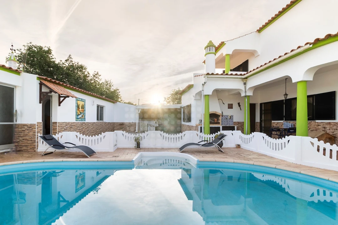 Moradia T4 para Venda em Paderne Foto 6