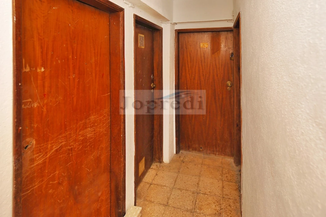 Apartamento T2 para Arrendamento em Carcavelos e Parede Foto 18