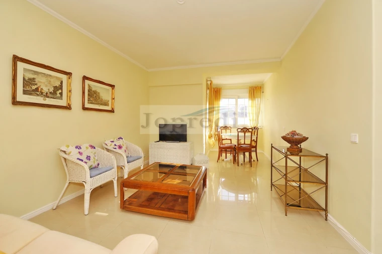 Apartamento T2 para Arrendamento em Carcavelos e Parede Foto 2