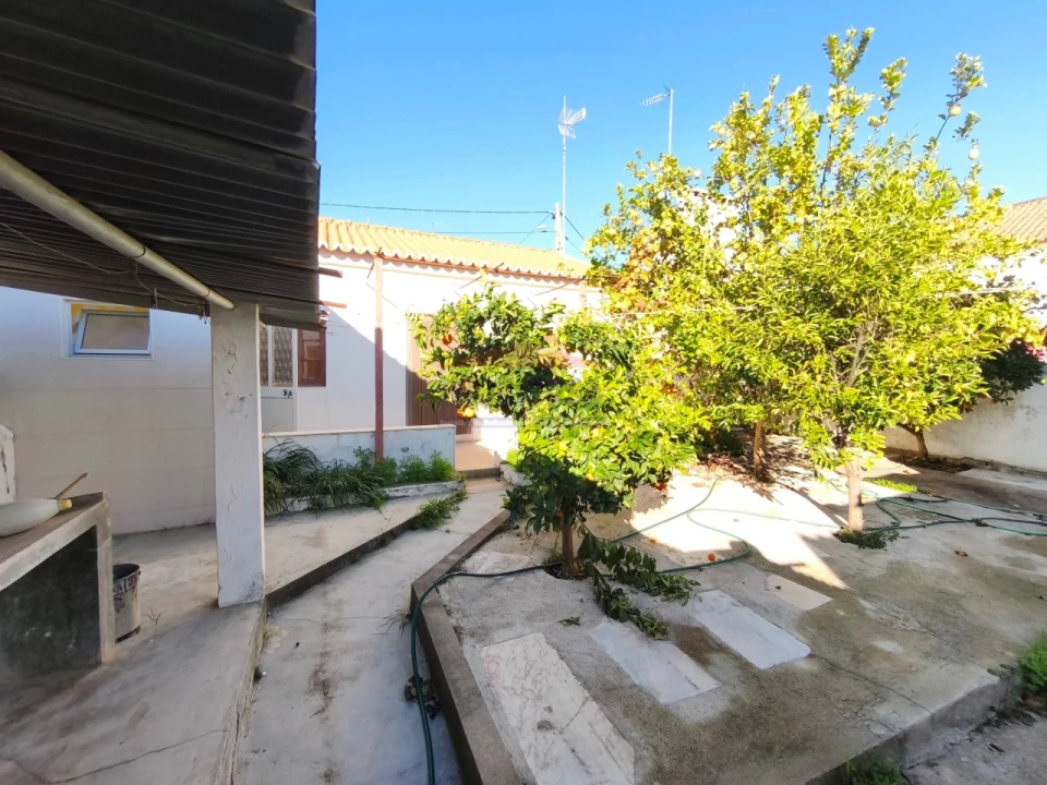 Moradia T2 para Venda em Bencatel Foto 12