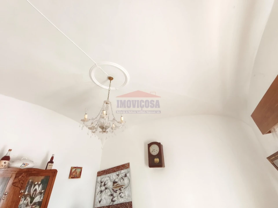 Moradia T2 para Venda em Bencatel Foto 9