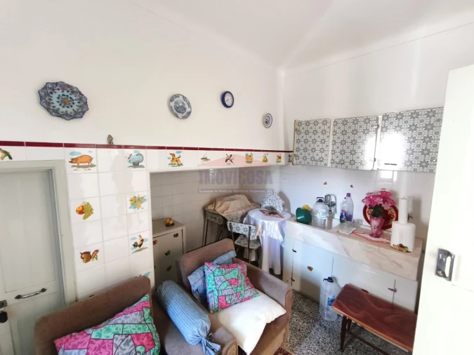 Moradia T2 para Venda em Bencatel Foto 7