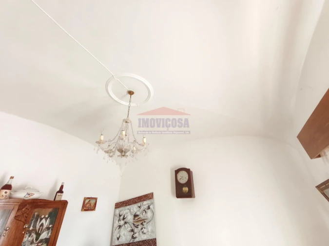 Moradia T2 para Venda em Bencatel Foto 9