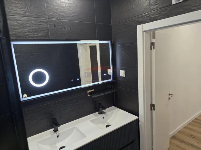 Quinta T2 para Venda em Bencatel Foto 8