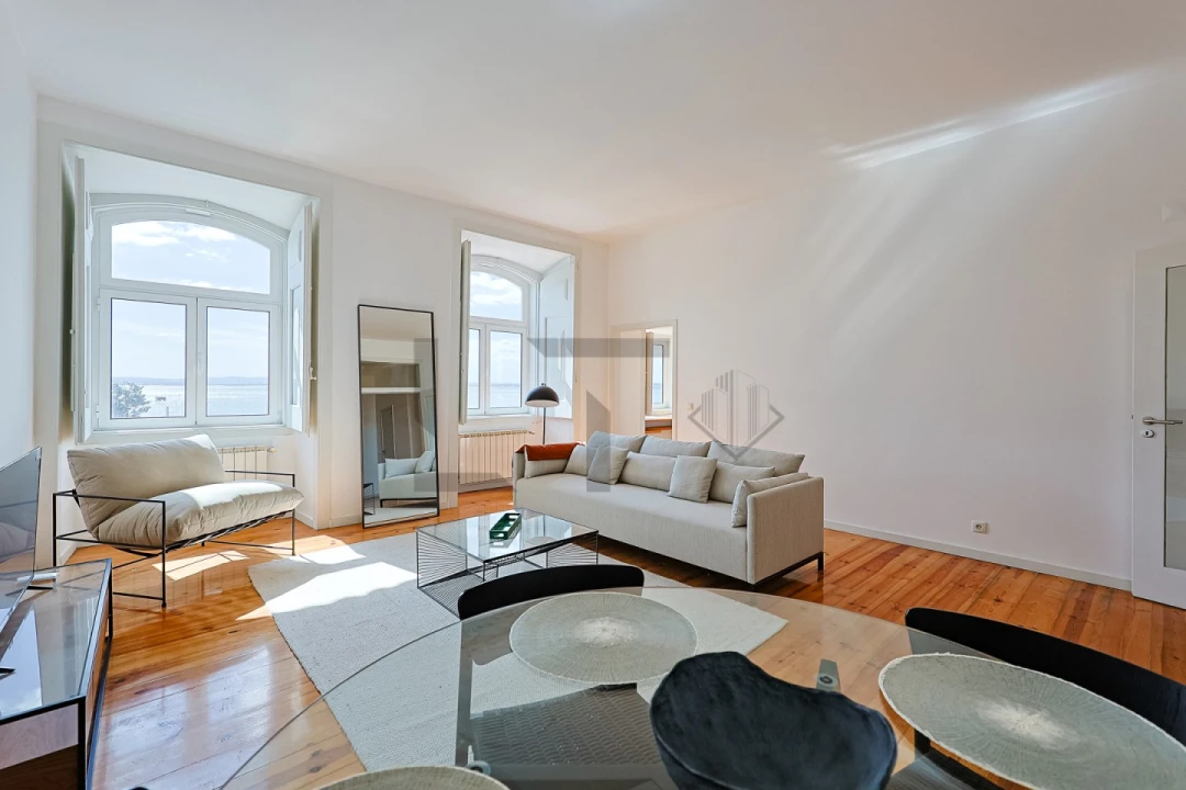 Apartamento T2 para Venda em Santa Maria Maior Foto 1