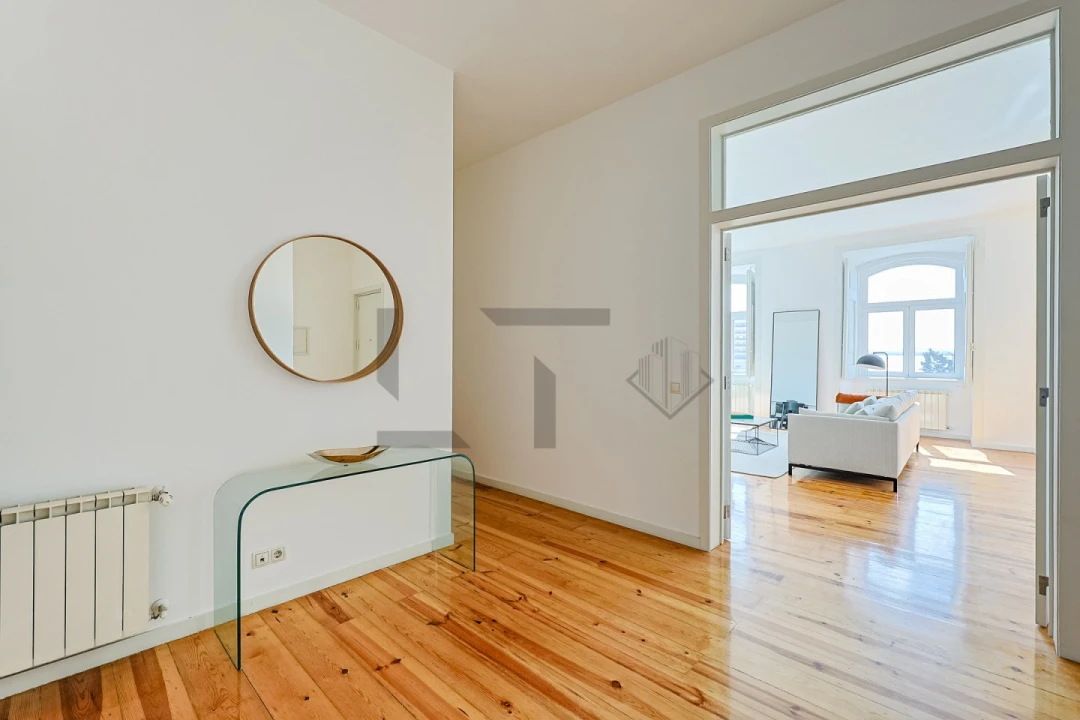 Apartamento T2 para Venda em Santa Maria Maior Foto 4