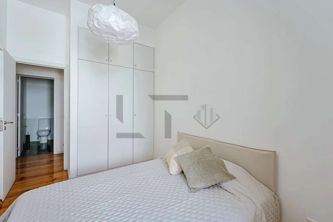 Apartamento T2 para Venda em Santa Maria Maior Foto 12