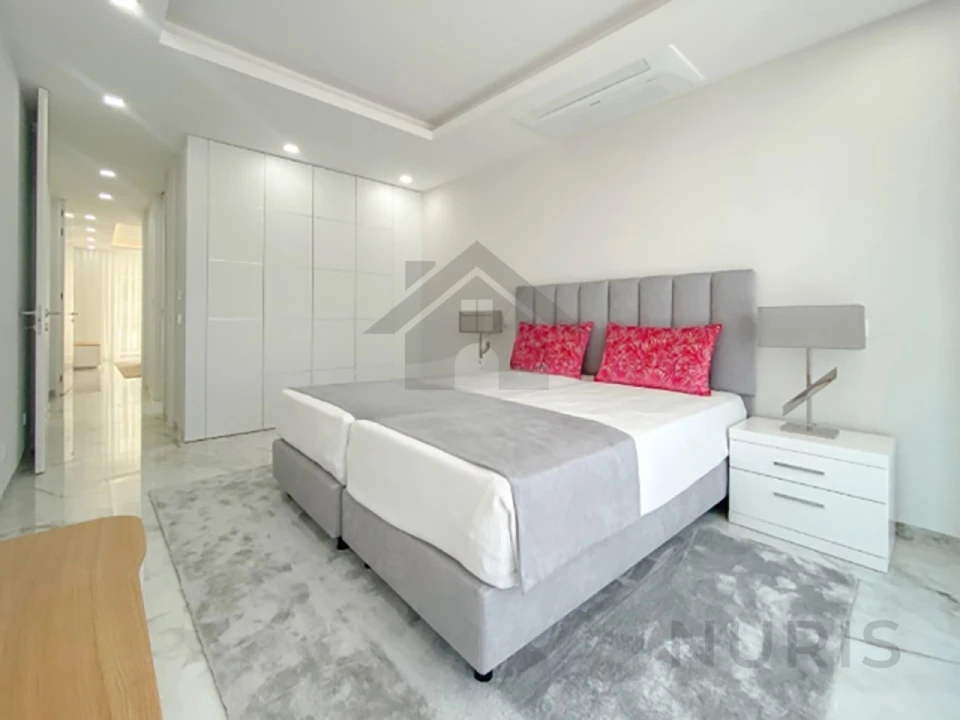 Apartamento T3 para Venda em Lagos (São Sebastião e Santa Maria) Foto 8
