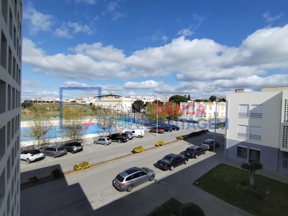 Apartamento T4 para Venda em Alter do Chão Foto 4