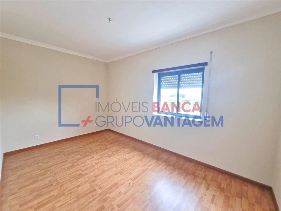 Apartamento T4 para Venda em Alter do Chão Foto 14