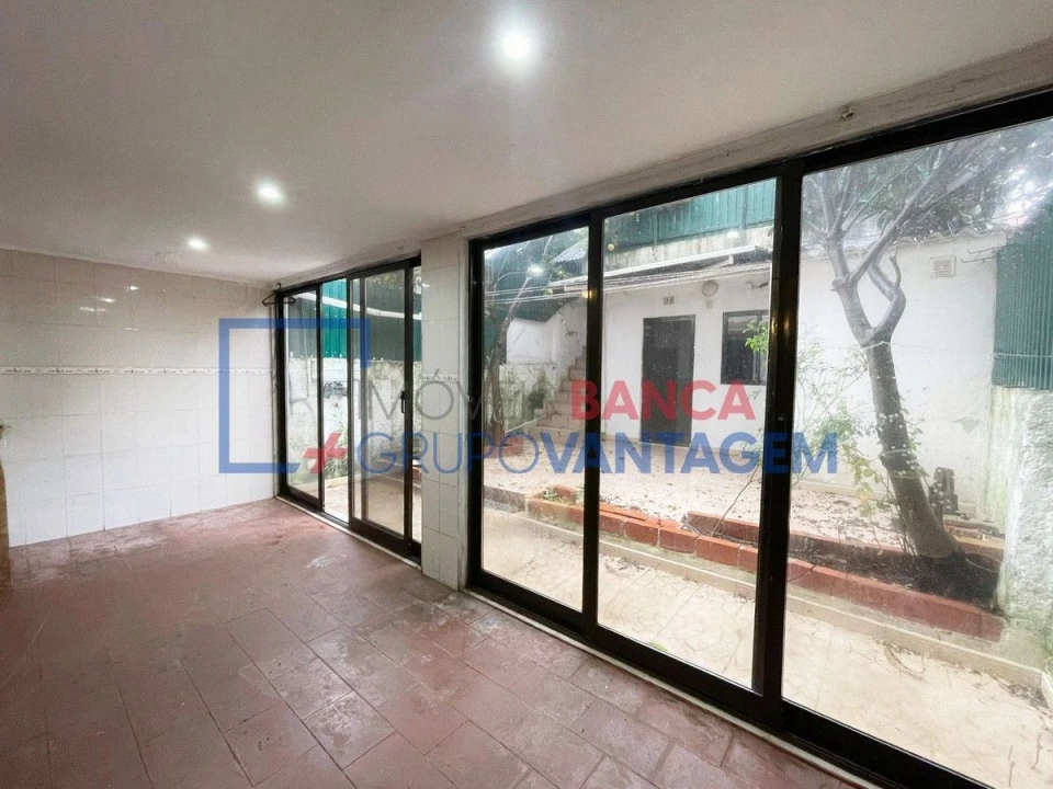 Apartamento T1 para Venda em Falagueira-Venda Nova Foto 1