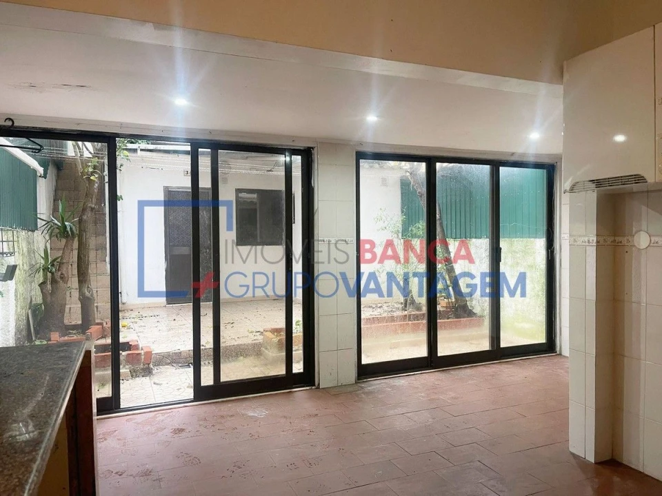 Apartamento T1 para Venda em Falagueira-Venda Nova Foto 2
