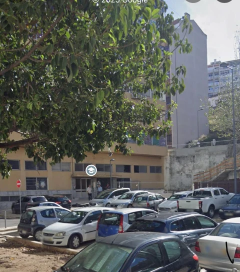 Apartamento T2 para Venda em Agualva e Mira-Sintra