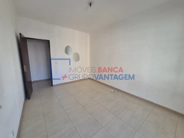 Apartamento T2 para Venda em Agualva e Mira-Sintra