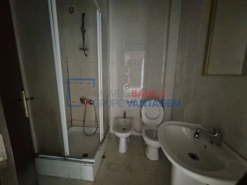 Apartamento T2 para Venda em Agualva e Mira-Sintra