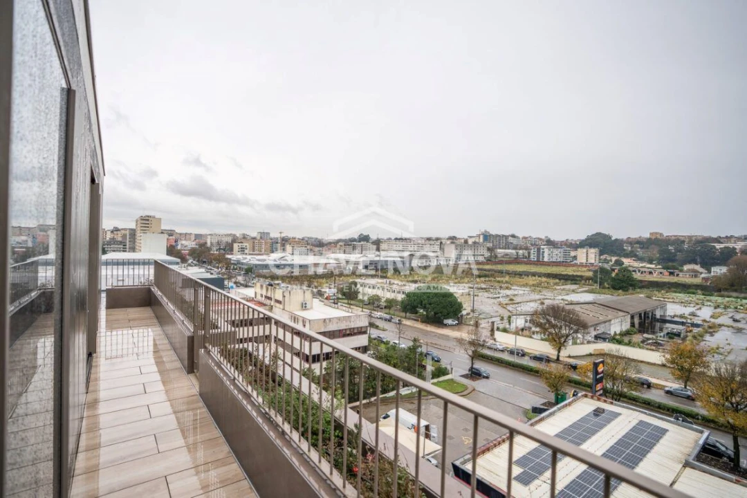 Apartamento T4 para Venda em Custóias, Leça do Balio e Guifões Foto 14