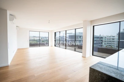 Apartamento T4 para Venda em Custóias, Leça do Balio e Guifões