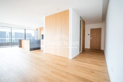 Apartamento T4 para Venda em Custóias, Leça do Balio e Guifões