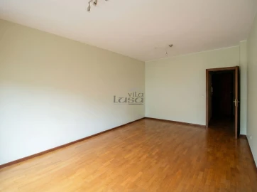 Apartamento T3 para Arrendamento em Aldoar, Foz do Douro e Nevogilde