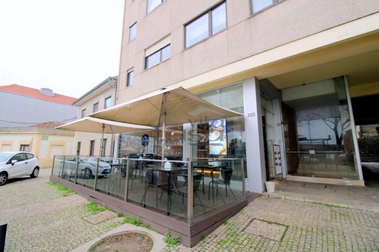 Apartamento T3 para Arrendamento em Aldoar, Foz do Douro e Nevogilde Foto 5