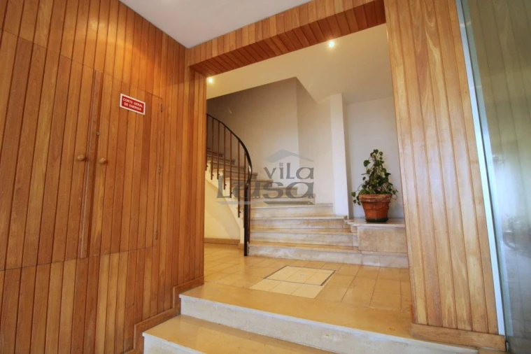 Apartamento T3 para Arrendamento em Aldoar, Foz do Douro e Nevogilde Foto 17