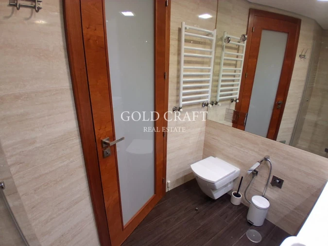 Apartamento T3 para Venda em Alfragide Foto 11