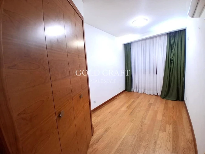 Apartamento T3 para Venda em Alfragide Foto 14
