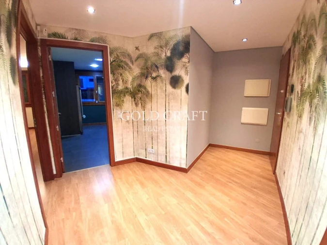 Apartamento T3 para Venda em Alfragide Foto 2