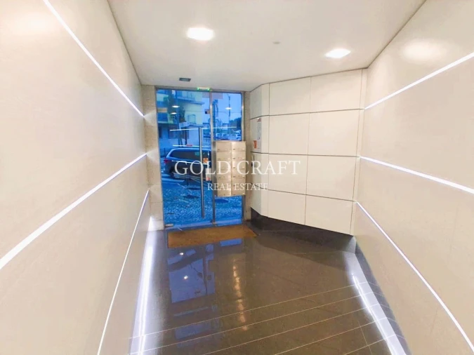 Apartamento T3 para Venda em Alfragide Foto 28